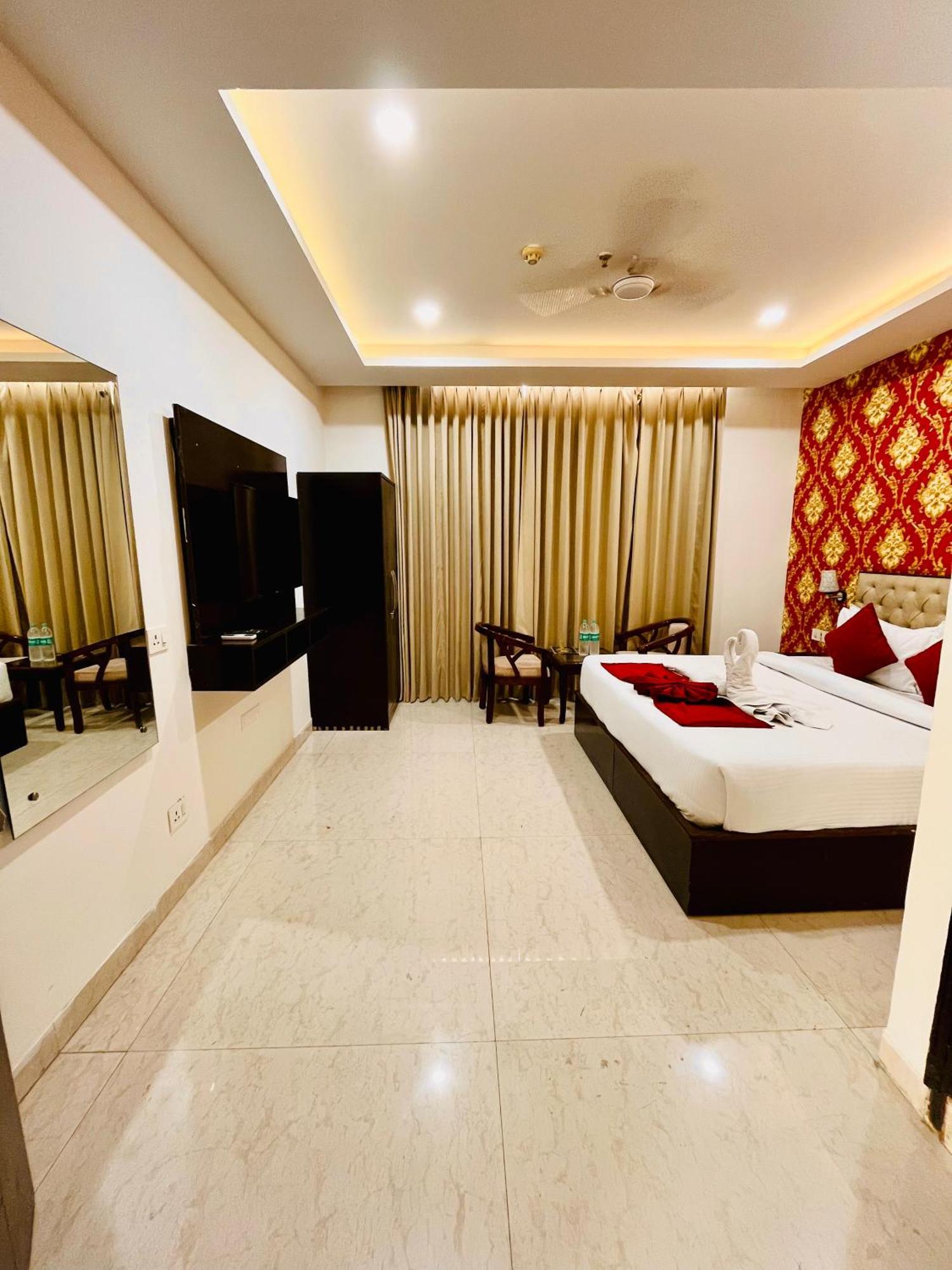 Hotel Northview Park By Lycoris !! Top Rated & Most Awarded Property In Tricity Zirakpur 외부 사진